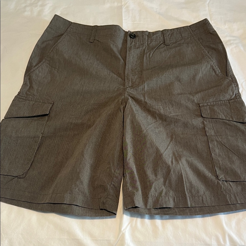 Banana Republic Dark Brown Cargo Shorts- NWT